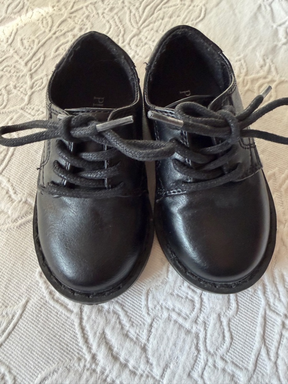 Children's Place size 6 Classic Black Lace-Up Dress Oxfords toddler